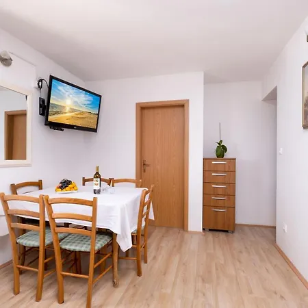 Apartamento Katica *