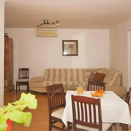 Katica Apartman