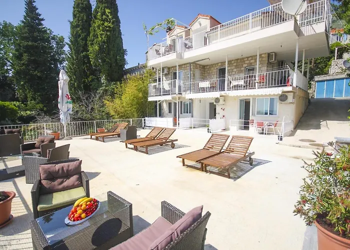 Katica アパート *